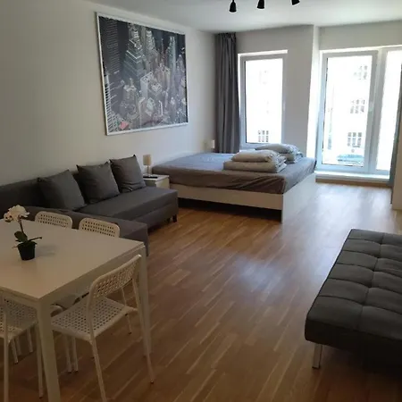 Brand New #24 In Elite With Free Secure Parking In The Center Διαμέρισμα Πράγα