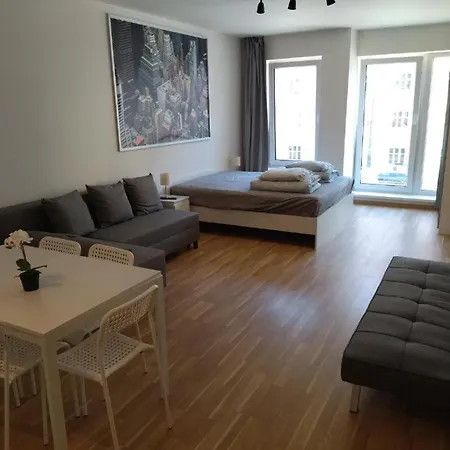 Brand New #24 In Elite With Free Secure Parking In The Center Appartement Prague