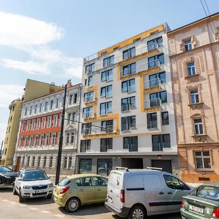 Brand New #24 In Elite With Free Secure Parking In The Center Appartement *